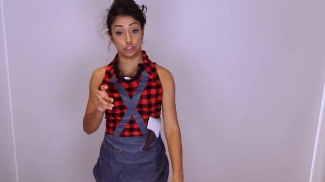 КАКОЙ КОСТЮМ ДЛЯ ХЭЛЛОУИНА ВЫБРАТЬ? ДЕТСКИЙ ИЛИ ДЛЯ СОБАК? LIZA KOSHY НА РУССКОМ смотреть онлайн