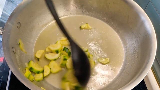 ПАСТА С ЦУКИНИ И КРЕВЕТКАМИ ?????
PASTA CON ZUCCHINE E GAMBERETTI ????? смотреть онлайн