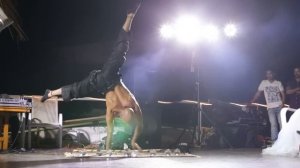 Incroyable Kristian Jyoti Vare