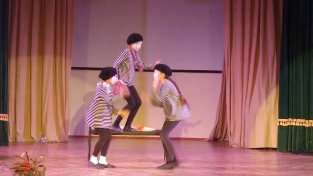 Пантомима Париж, Париж!