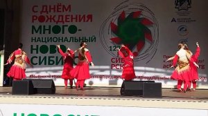 "Татарский танец с платками"