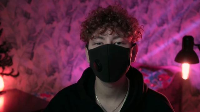 ЧТО СЛУЧИЛОСЬ С КРОССОВКАМИ ИЗ ХАСЛ СПУСТЯ ГОД?! Обзор на adidas yeezy 500 смотреть онлайн