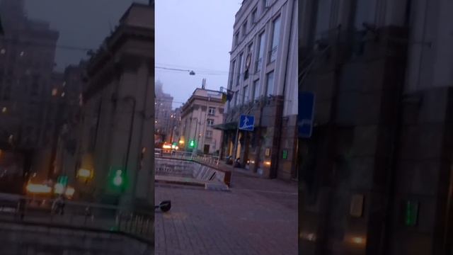 Khreschatik Street, Kyiv, Ukraine. 05.april.2023. Evening lights. Cold +5C.