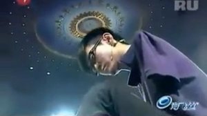 Игра на фортепиано ногами