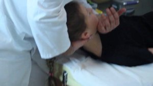 Обучение мануальной терапии, Правка шейных позвонков, Шейно грудной переход, для ребенка  Ч 2