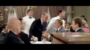 Ресторан господина Септима Франция,1966 он очень смешной
