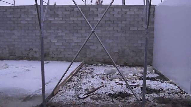 Накрытие блочной теплицы пленкой в зимнее время. Обзор оборудования теплицы смотреть онлайн