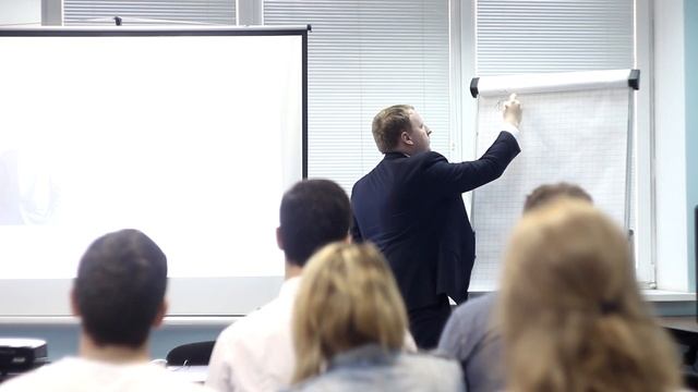 Что должен делать франчайзи. Гарантии во франчайзинге. Кто покупает франшизы