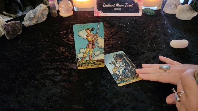 **Signs are everywhere - be open to the message** Daily Tarot & Oracle Card Reading June 6
