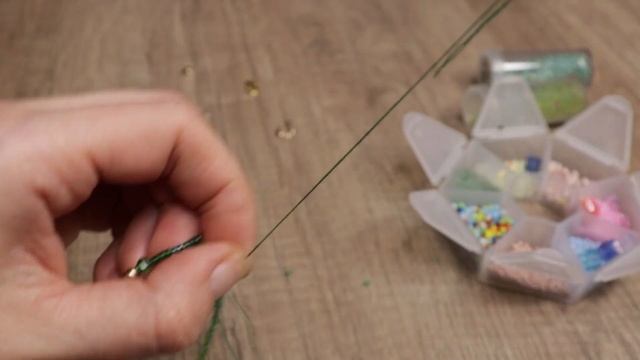 Цветы из бисера! Женский БРАСЛЕТ ИЗ БИСЕРА – яркий и красивый/ Простое украшение из бисера смотреть онлайн