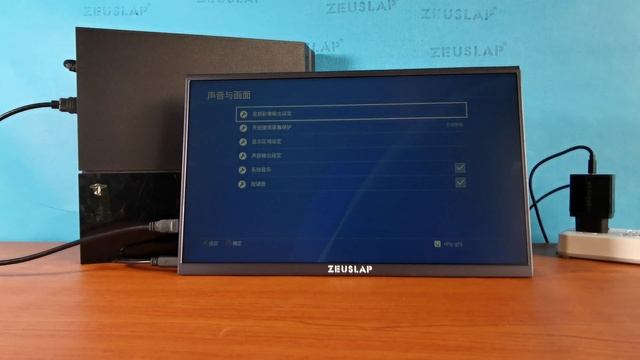 ZEUSLAP PR156 Ultra thin Metal Portable Monitor with PS4 connection смотреть онлайн
