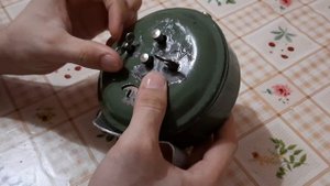 Мистер di12: обзор ретро будильника Янтарь 4 камня. Review of the retro Amber 4 stone alarm clock.