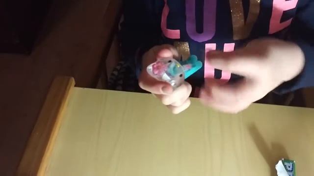 Hello Kitty/"Выдаватель" конфет. Конфеты PEZ. смотреть онлайн