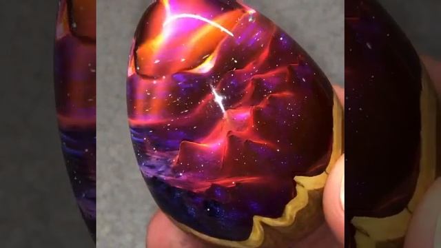 Невероятное яйцо из эпоксидной смолы смотреть онлайн