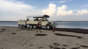 Драндулет--машина на море. Возить отдыхающих. Херсонская область 2018 год. Мощная, с прицепом.