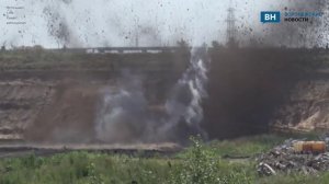 Взрыв мощной немецкой авиабомбы под Воронежем
