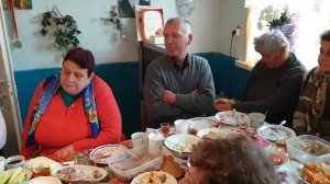 Паша гармонист и бабушки