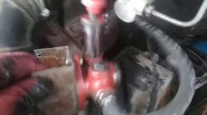 Ford tranzit 5G топливоподкачивающий насос (развоздушка)