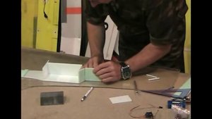 Как сделать модель самолёта из потолочной плитки 1