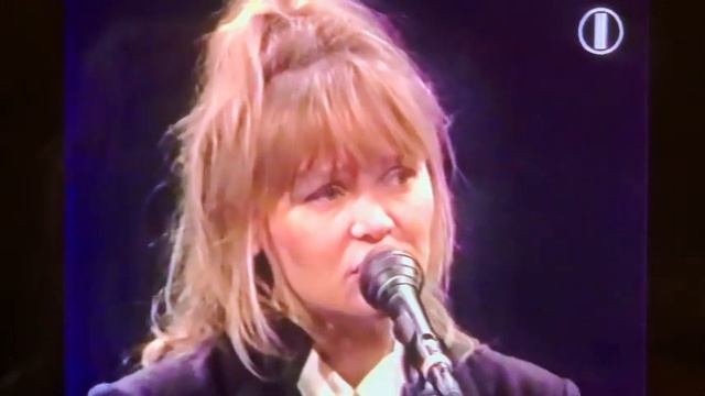 Настя Полева живьём в Рок-уроке! Премьера песни! смотреть онлайн