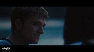 Голодные игры || Китнисс Эвердин & Пит Мелларк - Нет, она влюбилась...