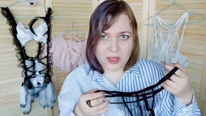 АСМР Очень ласковый продавец нижнего белья 👙 НЕ на ЧТО НЕ НАМЕКАЕТ ТЕБЕ !!