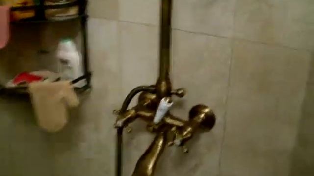 Каким средством отмыть душевую кабинку смотреть онлайн