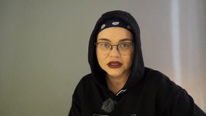 Реакция парикмахера на треш парикмахера