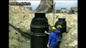 Монтаж пластикового колодца Wavin TEGRA1000 (русская озвучка)