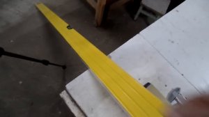 Как проверить строительный уровень на точность простым методом