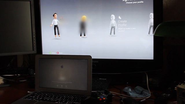 MacBook Air vs Xbox 360 Startup смотреть онлайн