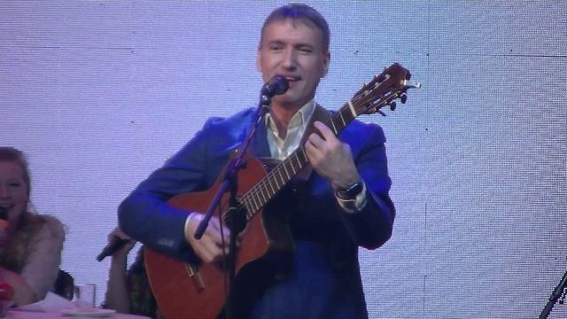 Любимые песни из кино. И улыбка без сомненья... Роман Ланкин.