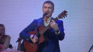 Любимые песни из кино. И улыбка без сомненья... Роман Ланкин.