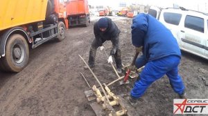 Ремонт бульдозера ТМ10 ДСТ УРАЛ сломало вилку натяжного колеса. Ремонт спецтехники на объекте