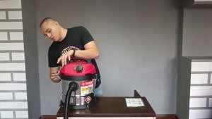 Обзор на пылесос ЗУБР (ПУ-20-1400 М3) Влажная  уборка пылесосом ЗУБР