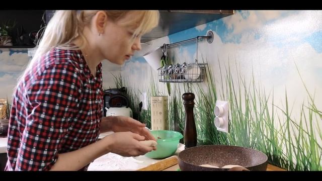 ЕМ и НЕ ТОЛСТЕЮ В ЧЁМ СЕКРЕТ/ ПЕКУ БЕЛЯШИ/ ПОРЯДОК НА КУХНЕ/ СОБИРАЕМСЯ НА УЛИЦУ/ САНКИ НИКА 7-2