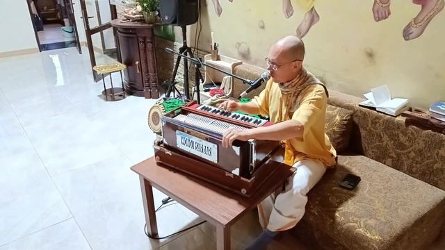 Ачьютатма прабху - Киртан смотреть онлайн