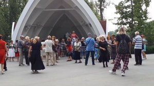 И снова Седая ночь.Народные танцы в парке Горького.