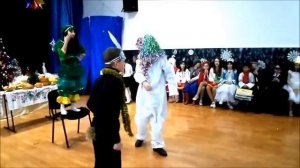 Новый год. Самовлюбленная Елочка. (Музыкальный прикол)