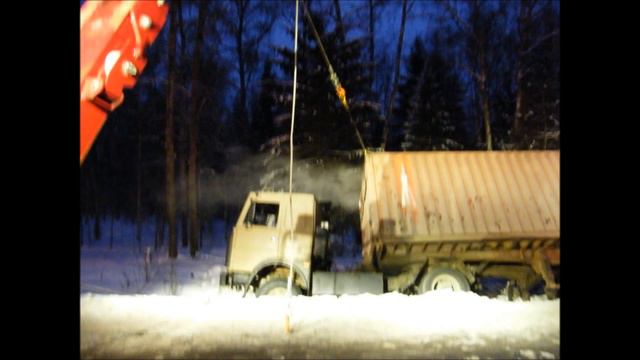 Грузовой эвакуатор. Контейнер с ЖИВЫМИ КОРОВАМИ.wmv смотреть онлайн