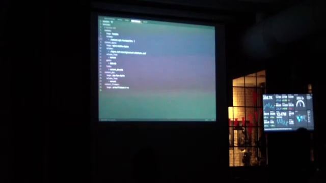 31/10-16 CPH Laravel Meetup - Dennis Micky Jensen: Laravel, ElasticStack, Docker