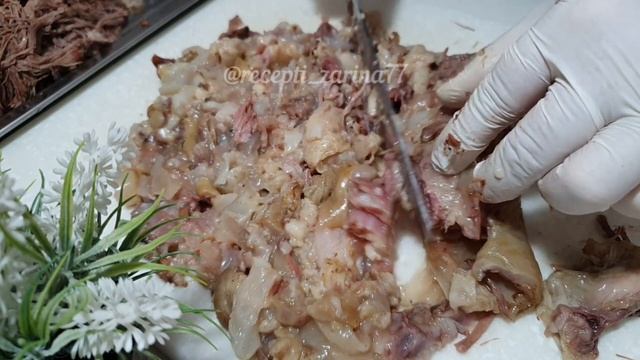 Новогодний холодец Рецепт моей мамы . Вкуснее холодца я ещё не ела.