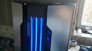 компьютер автоматически включается. как правило подключить компьютер к розетке в старом доме?