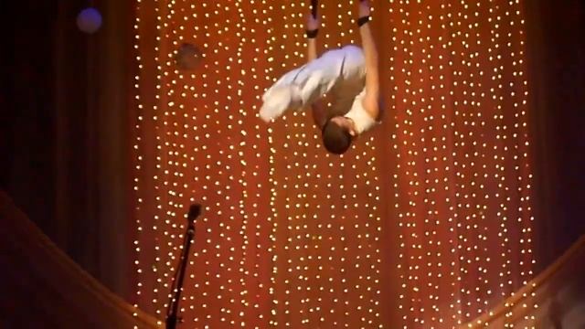 Воздушные Акробаты : Добровольская Анастасия , Серебряков Константин. смотреть онлайн