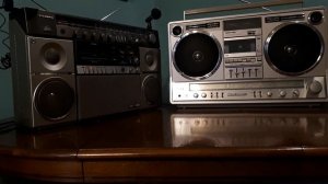 Сравнение  Sanyo M-X960k &  NationalPanasonic RX -5350F