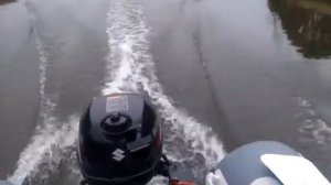 Лодка Quick Stream 290 мотор Судзуки 2, 5 df