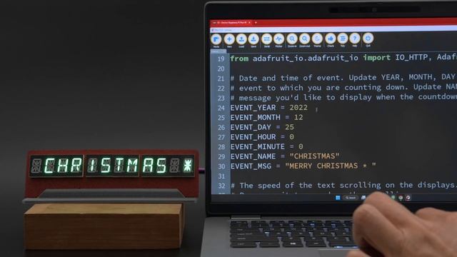 Scrolling Countdown Clock #CircuitPython #3DPrinting смотреть онлайн
