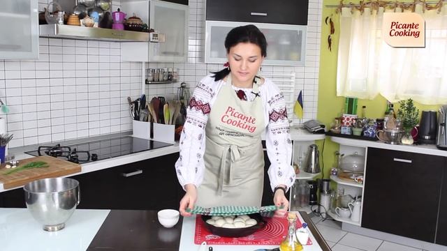 Пампушки з часником смотреть онлайн