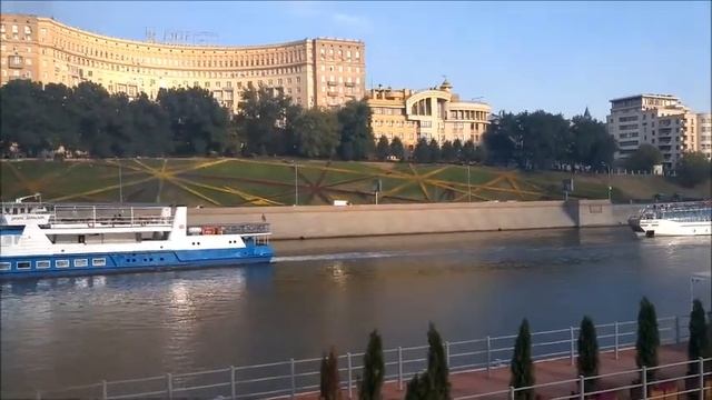 Москва река.речной трафик смотреть онлайн