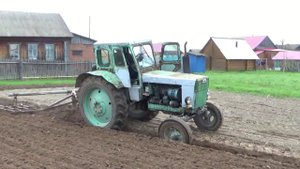 Сажаем картошку в деревне,монета 1\2 копейки серебром 1840г.